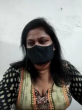 Snapshot of Ayat-3 chatting on November 2025 08:00:01 PM Ayat-3 online show from November 2025 08:00:01 PM