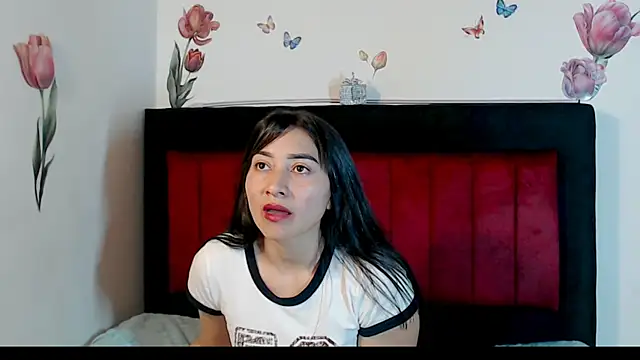 angelyxs online show from November 2025 08:35:02 PM