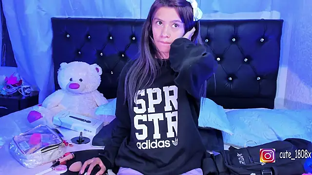 Sofiia cute  online show from September 2025 03:52:02 AM