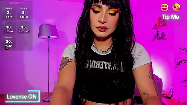 paula boom online show from October 2025 09:58:02 PM