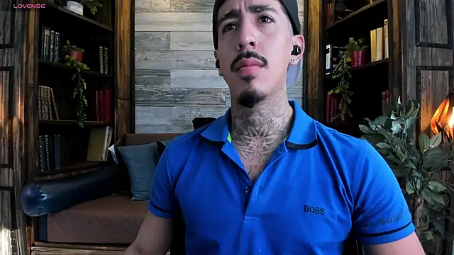 Snapshot of Donovan_Desmond chatting on May 2026 09:02:02 PM Donovan Desmond online show from May 2026 09:02:02 PM