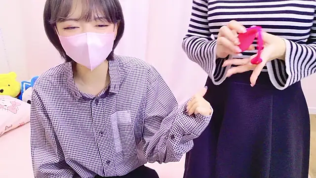 Azusa DoMybest online show from October 2025 06:43:02 AM