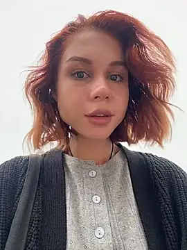 Snapshot of RosieSecret chatting on September 2025 07:12:01 AM RosieSecret online show from September 2025 07:12:01 AM