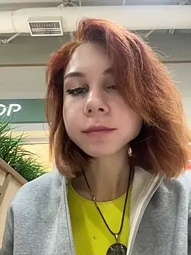 Snapshot of RosieSecret chatting on October 2025 08:02:02 AM RosieSecret online show from October 2025 08:02:02 AM