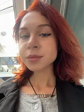 Snapshot of RosieSecret chatting on October 2025 08:04:02 AM RosieSecret online show from October 2025 08:04:02 AM