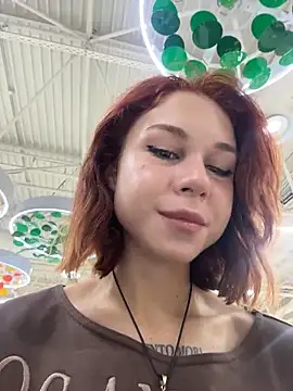 Snapshot of RosieSecret chatting on October 2025 08:04:01 AM RosieSecret online show from October 2025 08:04:01 AM