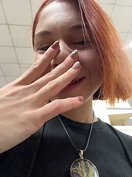 Snapshot of RosieSecret chatting on October 2025 08:09:01 AM RosieSecret online show from October 2025 08:09:01 AM