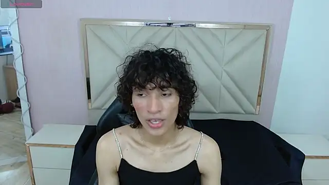 Snapshot of Chipi_tay chatting on October 2025 07:13:01 PM Chipi tay online show from October 2025 07:13:01 PM