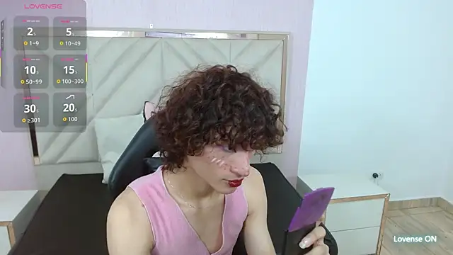 Snapshot of Chipi_tay chatting on October 2025 07:14:01 PM Chipi tay online show from October 2025 07:14:01 PM