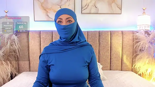 azza   online show from October 2025 12:12:02 PM