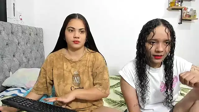 nay and aleja1 online show from November 2025 03:38:02 AM