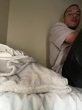 AlphaMasterXxx online show from October 2025 11:57:02 AM