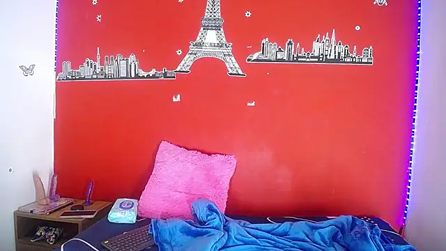 Snapshot of mikaela303av chatting on December 2025 04:40:02 AM mikaela303av online show from December 2025 04:40:02 AM