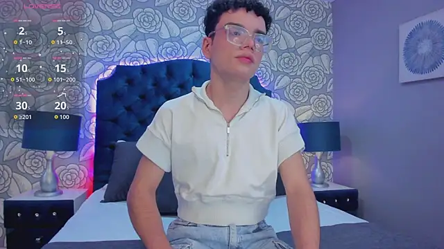 RichardParkk online show from September 2025 03:11:01 AM