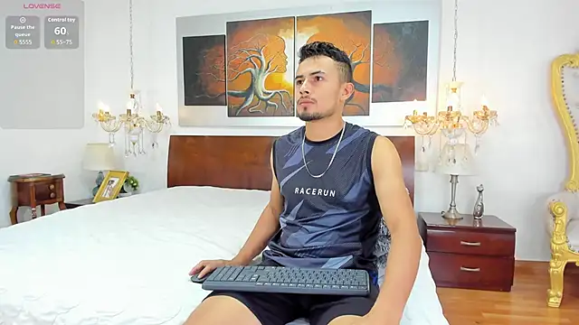 Valentiinoss online show from February 2026 09:11:02 PM