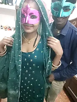 LOVE568 online show from November 2025 04:22:01 AM