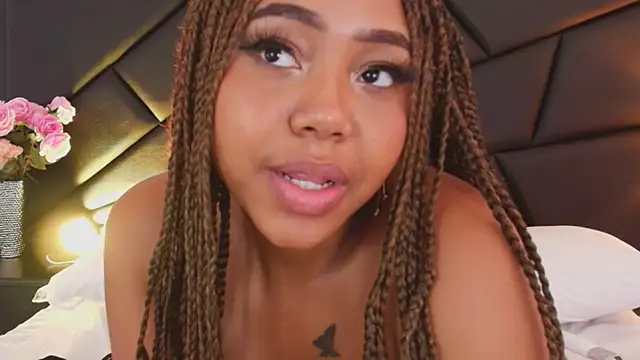 AngelaRoberts online show from September 2025 04:45:01 PM