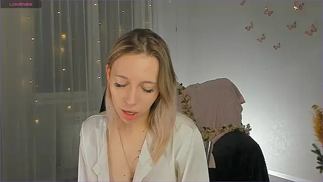 Snapshot of NyxaThorn chatting on January 2026 02:41:01 PM NyxaThorn online show from January 2026 02:41:01 PM