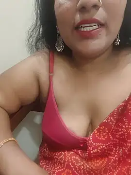 Snapshot of Aunty_Boy_143 chatting on July 2026 06:20:01 PM Aunty Boy 143 online show from July 2026 06:20:01 PM