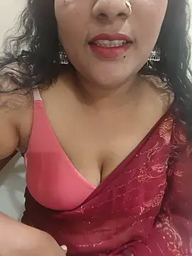 Snapshot of Aunty_Boy_143 chatting on July 2026 02:04:01 PM Aunty Boy 143 online show from July 2026 02:04:01 PM