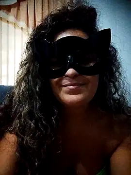 Snapshot of RaphinhaSanches chatting on July 2026 02:26:02 PM RaphinhaSanches online show from July 2026 02:26:02 PM