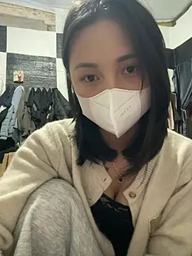   Nhug  05 online show from March 2026 04:52:02 AM