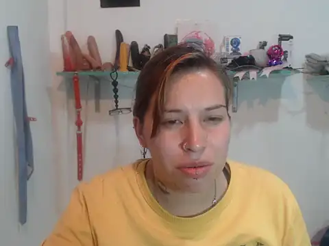 cloequeen15 online show from September 2025 05:59:01 PM