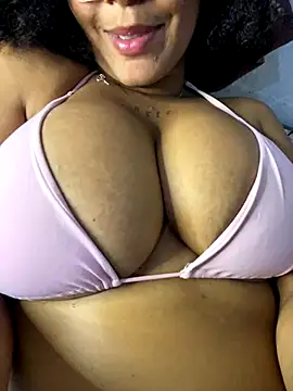 Snapshot of afrodeusa chatting on September 2025 11:37:01 PM afrodeusa online show from September 2025 11:37:01 PM