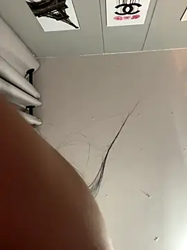 Aliciawhitee online show from November 2025 02:32:01 AM