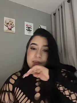 Snapshot of Aliciawhitee chatting on June 2026 02:42:01 AM Aliciawhitee online show from June 2026 02:42:01 AM