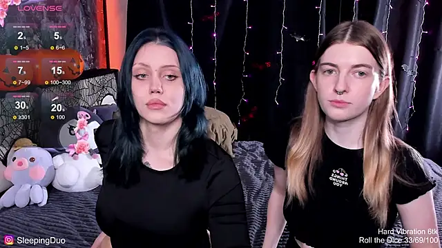 Threesomebabes online show from October 2025 10:27:02 AM