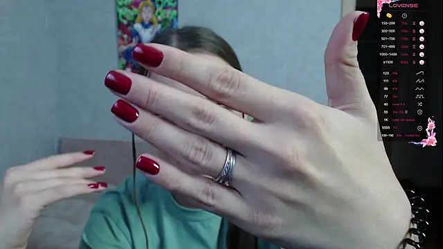 Violetwin online show from September 2025 06:01:02 PM