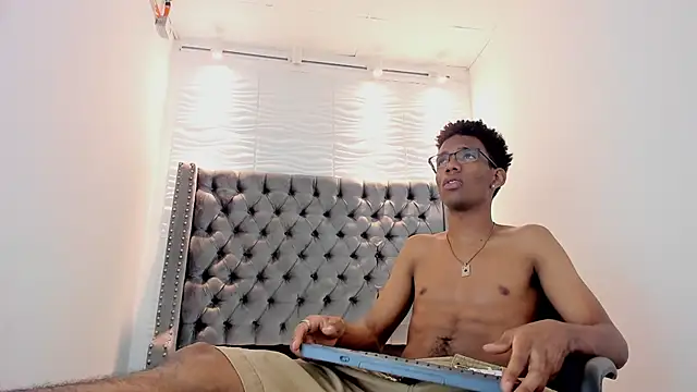 nero reyd online show from September 2025 07:25:01 PM