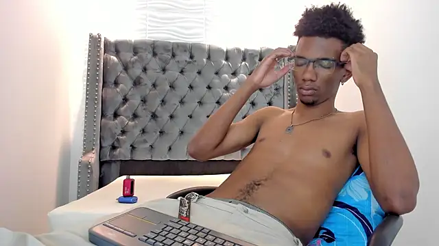 nero reyd online show from September 2025 07:27:02 PM