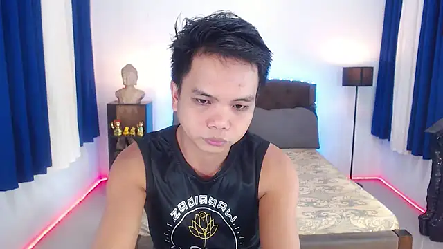 XExtraServiceManX online show from October 2025 12:28:01 PM