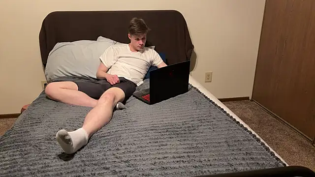 Snapshot of BigIncognitoXXX chatting on February 2026 12:54:01 PM BigIncognitoXXX online show from February 2026 12:54:01 PM