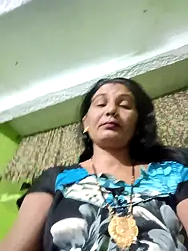 Snapshot of ZIVAA chatting on April 2026 04:26:02 AM ZIVAA online show from April 2026 04:26:02 AM