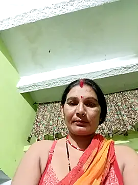 Snapshot of ZIVAA chatting on June 2026 06:30:02 PM ZIVAA online show from June 2026 06:30:02 PM