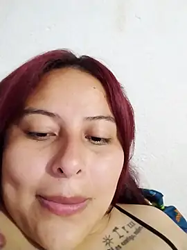 Snapshot of yelezia chatting on April 2026 04:33:02 AM yelezia online show from April 2026 04:33:02 AM