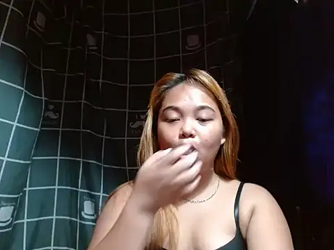 Snapshot of Hajaima chatting on November 2025 09:12:02 AM Hajaima online show from November 2025 09:12:02 AM