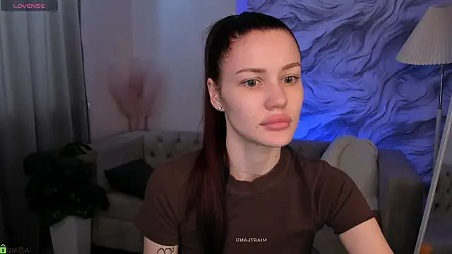 Snapshot of Aria_Mila chatting on May 2026 03:03:02 AM Aria Mila online show from May 2026 03:03:02 AM