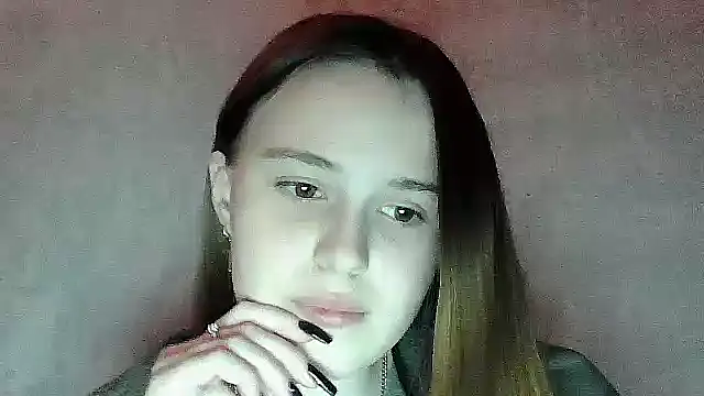 Snapshot of SweetLoraa chatting on November 2025 05:26:01 PM SweetLoraa online show from November 2025 05:26:01 PM