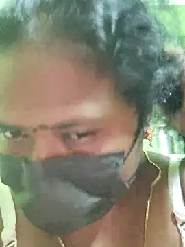 Snapshot of Tamilreethu chatting on September 2025 06:18:02 PM Tamilreethu online show from September 2025 06:18:02 PM