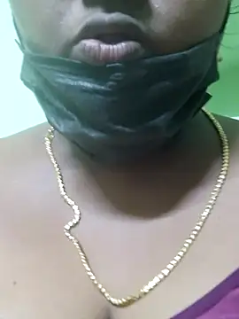 Snapshot of Tamilreethu chatting on October 2025 09:14:01 PM Tamilreethu online show from October 2025 09:14:01 PM