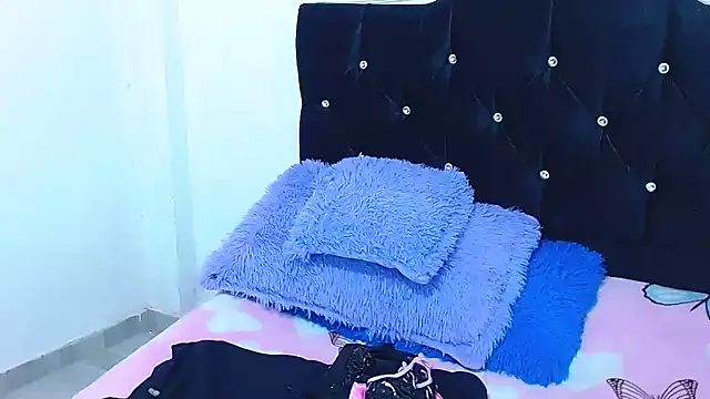 Gabi Jhons 23 online show from November 2025 08:35:02 AM