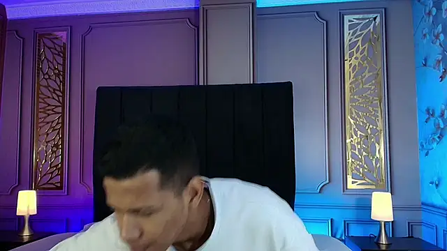 KingStark  online show from September 2025 11:32:01 AM