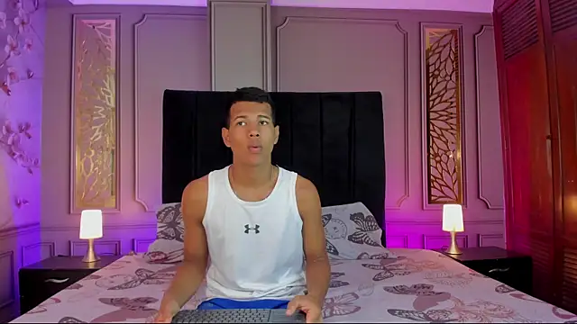 KingStark  online show from October 2025 11:21:02 AM