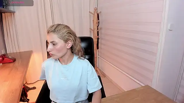 Snapshot of Odette_bulgari chatting on February 2026 10:38:02 AM Odette bulgari online show from February 2026 10:38:02 AM