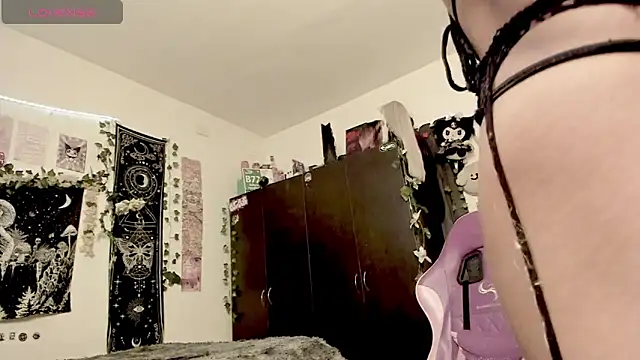 Snapshot of GothKitten666 chatting on May 2026 09:38:01 PM GothKitten666 online show from May 2026 09:38:01 PM