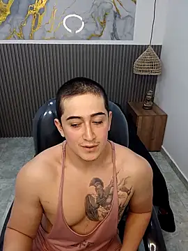 Lancelot 19 online show from September 2025 04:47:01 AM